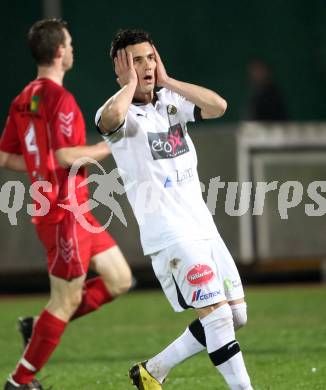 Fussball. Regionalliga.  VSV gegen St. Florian. Denis Curic (VSV). Villach, 5.4.2012. 
Foto: Kuess

---
pressefotos, pressefotografie, kuess, qs, qspictures, sport, bild, bilder, bilddatenbank