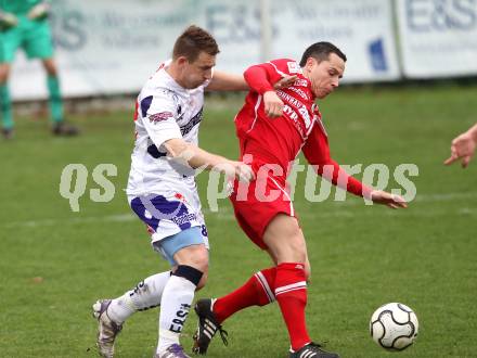 Fussball Regionalliga. SAK gegen Vorwaerts Steyr. Darijo Biscan (SAK), Alexander Danninger (Steyr). Klagenfurt, am 7.4.2012.
Foto: Kuess
---
pressefotos, pressefotografie, kuess, qs, qspictures, sport, bild, bilder, bilddatenbank