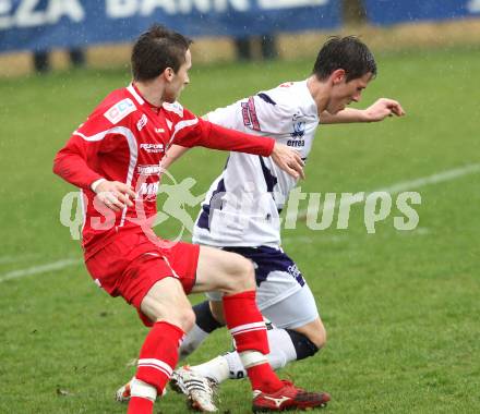 Fussball Regionalliga. SAK gegen Vorwaerts Steyr. Darjan Aleksic (SAK), Jan Urban (Steyr). Klagenfurt, am 7.4.2012.
Foto: Kuess
---
pressefotos, pressefotografie, kuess, qs, qspictures, sport, bild, bilder, bilddatenbank