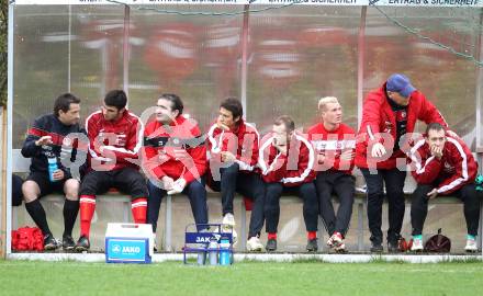 Fussball Regionalliga. SAK gegen Vorwaerts Steyr. Spielerbank Steyr. Klagenfurt, am 7.4.2012.
Foto: Kuess
---
pressefotos, pressefotografie, kuess, qs, qspictures, sport, bild, bilder, bilddatenbank