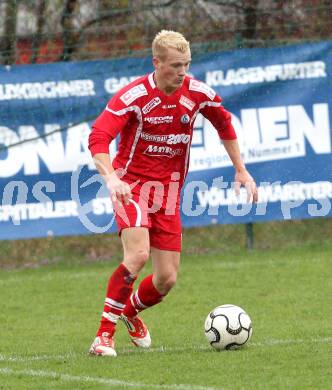 Fussball Regionalliga. SAK gegen Vorwaerts Steyr. Manuel Schoenberger (Steyr). Klagenfurt, am 7.4.2012.
Foto: Kuess
---
pressefotos, pressefotografie, kuess, qs, qspictures, sport, bild, bilder, bilddatenbank