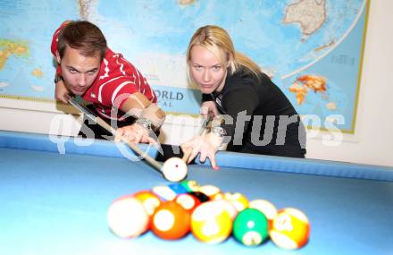 Billard. Albin Ouschan, Jasmin Ouschan. Klagenfurt, am 11.4.2012.
Foto: Kuess
---
pressefotos, pressefotografie, kuess, qs, qspictures, sport, bild, bilder, bilddatenbank