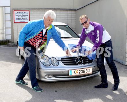 Fussball Regionalliga. Trainer Dietmar Thuller (SK Austria Klagenfurt), Trainer Alois Jagodic (SAK). Klagemfurt, am 12.4.2012.
Foto: Kuess
---
pressefotos, pressefotografie, kuess, qs, qspictures, sport, bild, bilder, bilddatenbank