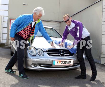 Fussball Regionalliga. Trainer Dietmar Thuller (SK Austria Klagenfurt), Trainer Alois Jagodic (SAK). Klagemfurt, am 12.4.2012.
Foto: Kuess
---
pressefotos, pressefotografie, kuess, qs, qspictures, sport, bild, bilder, bilddatenbank