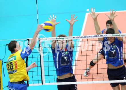 Volleyball. MEVZA. SK Aich/Dob gegen Hypo Tirol Volleyballteam. Nejc Pusnik,  (Aich/Dob), Arvydas Miseikis, Pedro Frances (Tirol). Bleiburg, am 12.4.2012.
Foto: Kuess 


---
pressefotos, pressefotografie, kuess, qs, qspictures, sport, bild, bilder, bilddatenbank