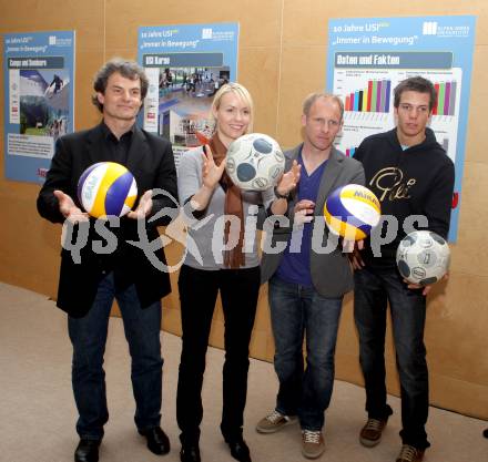 Universitaetssportinstitut. 10-Jahres Feier. Thomas Brandauer, Jasmin Ouschan (Billard),  Roman Stary (Fussball), Markus Salcher (Behindertensport). Klagenfurt, am 13.4.2012.
Foto: Kuess
---
pressefotos, pressefotografie, kuess, qs, qspictures, sport, bild, bilder, bilddatenbank