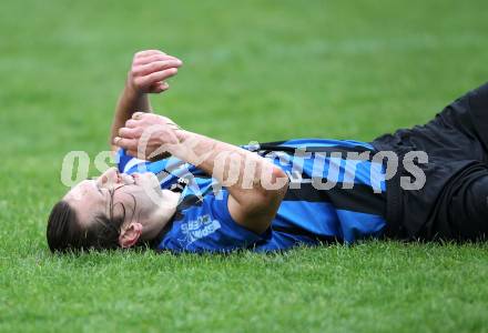 Fussball Kaerntner Liga. SG Drautal gegen SC Hermagor. Daniel Trupp, (SG Drautal). Feistritz/Drau, am 14.4.2012.
Foto: Kuess
---
pressefotos, pressefotografie, kuess, qs, qspictures, sport, bild, bilder, bilddatenbank