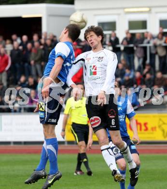 Fussball. Erste Liga.  WAC/St. Andrae gegen FC Lustenau. Christian Falk,  (WAC), Stipe Vucur (Lustenau). Wolfsberg, 17.4.2012. 
Foto: Kuess

---
pressefotos, pressefotografie, kuess, qs, qspictures, sport, bild, bilder, bilddatenbank