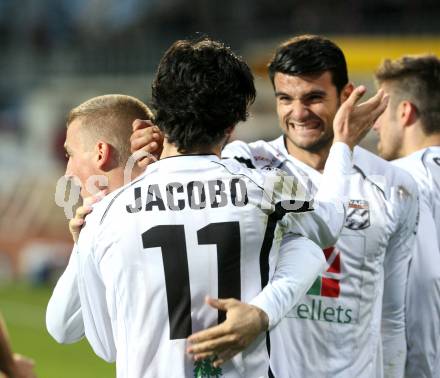 Fussball. Erste Liga.  WAC/St. Andrae gegen FC Lustenau. Torjubel Jacobo, Manuel Kerhe, Solano (WAC). Wolfsberg, 17.4.2012. 
Foto: Kuess

---
pressefotos, pressefotografie, kuess, qs, qspictures, sport, bild, bilder, bilddatenbank