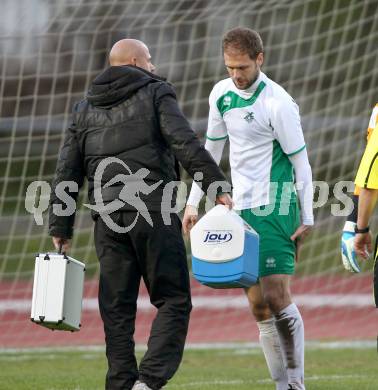 Fussball Regionalliga. VSV gegen DSV Leoben. Diego Rottensteiner verletzt (Leoben). Villach, 20.4.2012.
Fotos: Kuess
---
pressefotos, pressefotografie, kuess, qs, qspictures, sport, bild, bilder, bilddatenbank