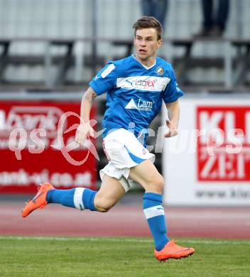 Fussball Regionalliga. VSV gegen DSV Leoben. Daniel Pirker (VSV). Villach, 20.4.2012.
Foto: Kuess
---
pressefotos, pressefotografie, kuess, qs, qspictures, sport, bild, bilder, bilddatenbank