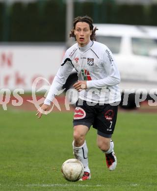 Fussball. Erste Liga.  WAC/St. Andrae gegen FC Lustenau. Dario Baldauf (WAC). Wolfsberg, 17.4.2012. 
Foto: Kuess

---
pressefotos, pressefotografie, kuess, qs, qspictures, sport, bild, bilder, bilddatenbank