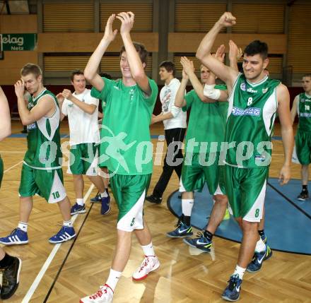 Basketball. Landesliga. Woerthersee Piraten gegen KOS. Jubel KOS. Klagenfurt, 22.4.2012.
Foto: Kuess
---
pressefotos, pressefotografie, kuess, qs, qspictures, sport, bild, bilder, bilddatenbank