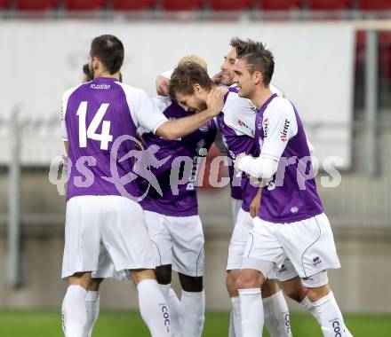 Fussball Regionalliga. SK Austria Klagenfurt gegen Wels FC. Torjubel Marco Reich, Boris Huettenbrenner (Austria Klagenfurt).  Klagenfurt, 25.4.2012
Foto: Kuess

---
pressefotos, pressefotografie, kuess, qs, qspictures, sport, bild, bilder, bilddatenbank