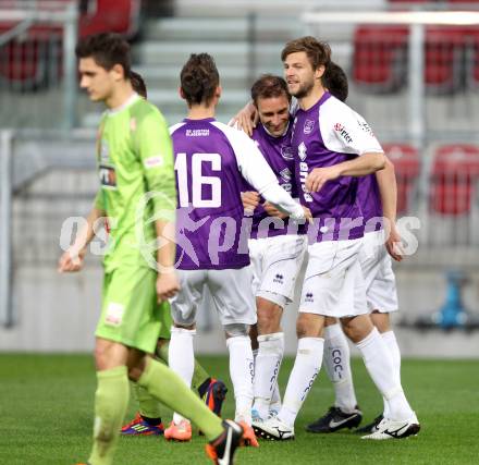 Fussball Regionalliga. SK Austria Klagenfurt gegen Wels FC. Torjubel Marco Reich, Boris Huettenbrenner (Austria Klagenfurt).  Klagenfurt, 25.4.2012
Foto: Kuess

---
pressefotos, pressefotografie, kuess, qs, qspictures, sport, bild, bilder, bilddatenbank