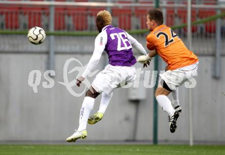 Fussball Regionalliga. SK Austria Klagenfurt gegen Wels FC. Kevin Bangai, (Austria Klagenfurt), Florian Froschauer (Wels FC).  Klagenfurt, 25.4.2012
Foto: Kuess

---
pressefotos, pressefotografie, kuess, qs, qspictures, sport, bild, bilder, bilddatenbank