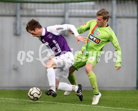 Fussball Regionalliga. SK Austria Klagenfurt gegen Wels FC. Patrick Radinger, (Austria Klagenfurt), Philipp Schopper (Wels FC).  Klagenfurt, 25.4.2012
Foto: Kuess

---
pressefotos, pressefotografie, kuess, qs, qspictures, sport, bild, bilder, bilddatenbank