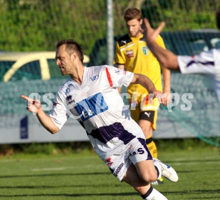 Fussball Regionalliga. SAK gegen FC Gratkorn. Torjubel Goran Jolic (SAK). Klagenfurt, 27.4.2012.
Foto: Kuess
---
pressefotos, pressefotografie, kuess, qs, qspictures, sport, bild, bilder, bilddatenbank