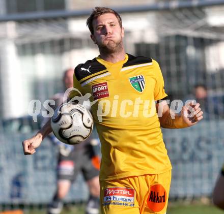 Fussball Regionalliga. SAK gegen FC Gratkorn. Andraz Bajlec (Gratkorn). Klagenfurt, 27.4.2012.
Foto: Kuess
---
pressefotos, pressefotografie, kuess, qs, qspictures, sport, bild, bilder, bilddatenbank
