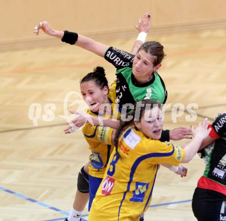 Handball WHA Women Handball League. SG Witasek Kaernten gegen HYPO Niederoesterreich 1. Gabriela Eugenia Rotis-Nagy,  (Kaernten), De Oliveira Piedade Daniela, Martina Goricanec (NOE). Feldkirchen, 1.5.2012.
Foto: Kuess
---
pressefotos, pressefotografie, kuess, qs, qspictures, sport, bild, bilder, bilddatenbank