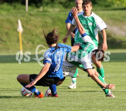 Fussball Regionalliga. VSV gegen SK Austria Klagenfurt. Trupp Daniel (K) (Drautal), Huber Christian (K) (Lendorf).  Villach, 11.5.2012
Foto: Kuess

---
pressefotos, pressefotografie, kuess, qs, qspictures, sport, bild, bilder, bilddatenbank