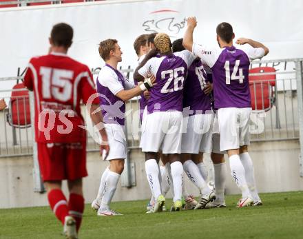 Fussball Regionalliga. SK Austria Klagenfurt gegen Gleinstaetten. Torjubel Austria.  Klagenfurt, 15.5.2012
Foto: Kuess

---
pressefotos, pressefotografie, kuess, qs, qspictures, sport, bild, bilder, bilddatenbank