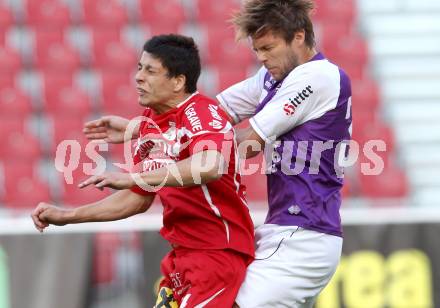 Fussball Regionalliga. SK Austria Klagenfurt gegen Gleinstaetten. Boris Huettenbrenner, (Austria Klagenfurt),  Igor Hajduk (Gleinstaetten).  Klagenfurt, 15.5.2012
Foto: Kuess

---
pressefotos, pressefotografie, kuess, qs, qspictures, sport, bild, bilder, bilddatenbank