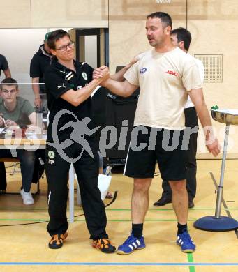 Handball Bundesliga. SC Ferlach gegen HCK 59. Trainer Boris Levc, (Ferlach), Trainer Michael Pontasch, (HCK). Ferlach, 19.5.2012.
Foto: Kuess
---
pressefotos, pressefotografie, kuess, qs, qspictures, sport, bild, bilder, bilddatenbank
