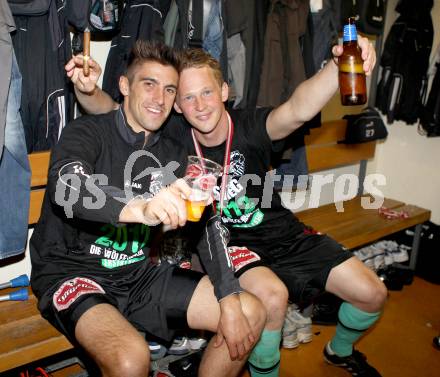 Fussball. Erste Liga.  WAC/St. Andrae gegen LASK Linz. Meisterfeier.  Gernot Suppan, Christian Dobnik. Wolfsberg, 18.5.2012. 
Foto: Kuess

---
pressefotos, pressefotografie, kuess, qs, qspictures, sport, bild, bilder, bilddatenbank