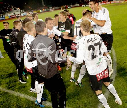 Fussball. Erste Liga.  WAC/St. Andrae gegen LASK Linz. Meisterfeier.  Jubel WAC. Wolfsberg, 18.5.2012. 
Foto: Kuess

---
pressefotos, pressefotografie, kuess, qs, qspictures, sport, bild, bilder, bilddatenbank