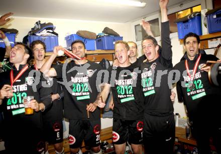 Fussball. Erste Liga.  WAC/St. Andrae gegen LASK Linz. Meisterfeier.  Roland Putsche, Christian Falk, Solano, Christian Dobnik, Patrick Pfennich, Jacobo. Wolfsberg, 18.5.2012. 
Foto: Kuess

---
pressefotos, pressefotografie, kuess, qs, qspictures, sport, bild, bilder, bilddatenbank