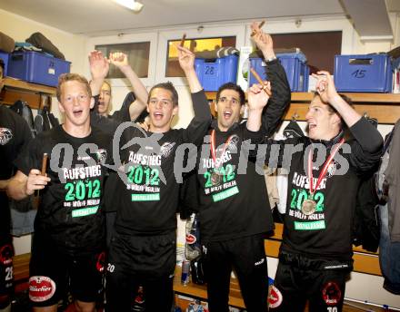 Fussball. Erste Liga.  WAC/St. Andrae gegen LASK Linz. Meisterfeier.  Christian Dobnik, Patrick Pfennich, Jacobo, Mario Kroepfl. Wolfsberg, 18.5.2012. 
Foto: Kuess

---
pressefotos, pressefotografie, kuess, qs, qspictures, sport, bild, bilder, bilddatenbank