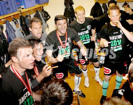 Fussball. Erste Liga.  WAC/St. Andrae gegen LASK Linz. Meisterfeier.  Jubel WAC. Wolfsberg, 18.5.2012. 
Foto: Kuess

---
pressefotos, pressefotografie, kuess, qs, qspictures, sport, bild, bilder, bilddatenbank
