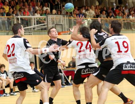 Handball Bundesliga. SC Ferlach gegen HCK 59. Dean Pomorisac, Daniel Plesej, (Ferlach), Florian Pontasch (HCK). Ferlach, 19.5.2012.
Foto: Kuess
---
pressefotos, pressefotografie, kuess, qs, qspictures, sport, bild, bilder, bilddatenbank