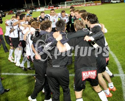 Fussball. Erste Liga.  WAC/St. Andrae gegen LASK Linz. Meisterfeier.  Jubel WAC. Wolfsberg, 18.5.2012. 
Foto: Kuess

---
pressefotos, pressefotografie, kuess, qs, qspictures, sport, bild, bilder, bilddatenbank