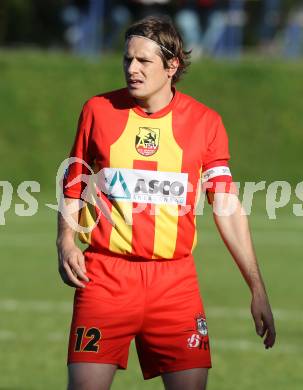 Fussball. Kaerntner Liga. Atus Ferlach gegen ATSV Wolfsberg.  Michael Huebler (Wolfsberg). Ferlach, 17.5.2012.
Foto. Kuess
---
pressefotos, pressefotografie, kuess, qs, qspictures, sport, bild, bilder, bilddatenbank