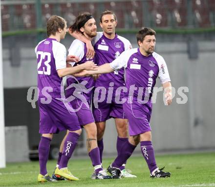 Fussball Regionalliga. SK Austria Klagenfurt gegen Allerheiligen. Torjubel Christian Schimmel, Alen Skoro, Marco Reich, Christian Sablatnig (Austria Klagenfurt).  Klagenfurt, 24.5.2012
Foto: Kuess

---
pressefotos, pressefotografie, kuess, qs, qspictures, sport, bild, bilder, bilddatenbank