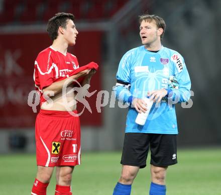 Fussball Regionalliga. SK Austria Klagenfurt gegen Gleinstaetten. Alexander Schenk, (Klagenfurt), Jakob Faerber (Gleinstaetten).  Klagenfurt, 15.5.2012
Foto: Kuess

---
pressefotos, pressefotografie, kuess, qs, qspictures, sport, bild, bilder, bilddatenbank