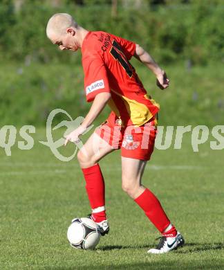 Fussball. Kaerntner Liga. Atus Ferlach gegen ATSV Wolfsberg.  Marcel Stoni (Wolfsberg). Ferlach, 17.5.2012.
Foto. Kuess
---
pressefotos, pressefotografie, kuess, qs, qspictures, sport, bild, bilder, bilddatenbank