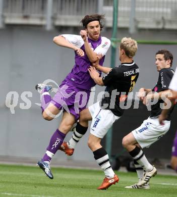 Fussball Regionalliga. SK Austria Klagenfurt gegen Allerheiligen. Alen Skoro,  (Austria Klagenfurt), Daniel Hofer (Allerheiligen).  Klagenfurt, 24.5.2012
Foto: Kuess

---
pressefotos, pressefotografie, kuess, qs, qspictures, sport, bild, bilder, bilddatenbank