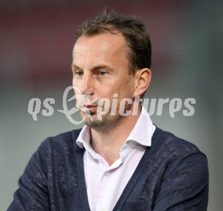 Fussball Regionalliga. SK Austria Klagenfurt gegen Gleinstaetten. Trainer Dietmar Thuller (Klagenfurt).  Klagenfurt, 15.5.2012
Foto: Kuess

---
pressefotos, pressefotografie, kuess, qs, qspictures, sport, bild, bilder, bilddatenbank