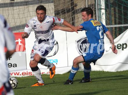 Fussball Regionalliga. SAK gegen VSV. Grega Triplat (SAK), Patrick Striednig (VSV). Klagenfurt, am 25.5.2012.
Foto: Kuess
---
pressefotos, pressefotografie, kuess, qs, qspictures, sport, bild, bilder, bilddatenbank