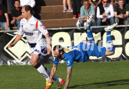 Fussball Regionalliga. SAK gegen VSV. Christian Dlopst (SAK), Rok Pavlicic (VSV). Klagenfurt, am 25.5.2012.
Foto: Kuess
---
pressefotos, pressefotografie, kuess, qs, qspictures, sport, bild, bilder, bilddatenbank