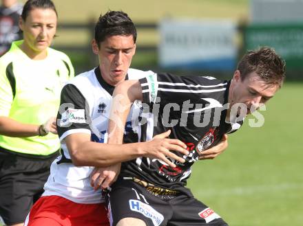 Fussball KFV Cup. SV Kraig gegen SV Spittal/Drau. Daniel Kurz (Kraig), Daniel Urbas (Spittal). Kraig, am 28.5.2012.
Foto: Kuess
---
pressefotos, pressefotografie, kuess, qs, qspictures, sport, bild, bilder, bilddatenbank
