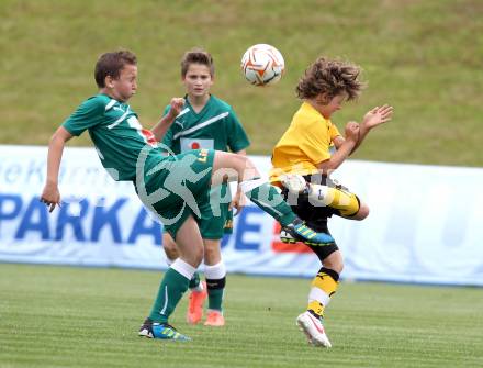 Fussball Schuelerliga. Spiel um Platz 1. FSSZ Spittal/Drau, BG BRG Villach-Perau. St. Veit, am 31.5.2012.
Foto: Kuess
---
pressefotos, pressefotografie, kuess, qs, qspictures, sport, bild, bilder, bilddatenbank