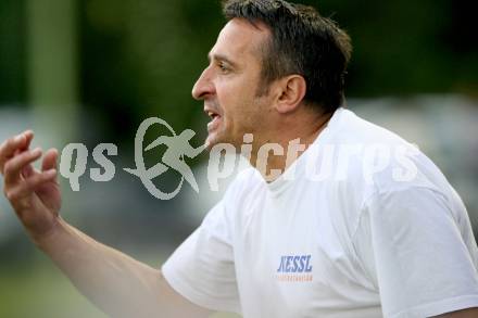 Fussball Kaerntner Liga. Drautal gegen St. Veit/Glan. Rovcanin Suvad (Drautal). Feistritz/Drau, 1.6.2012.
Foto: Kuess
---
pressefotos, pressefotografie, kuess, qs, qspictures, sport, bild, bilder, bilddatenbank