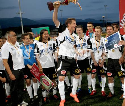 Fussball KFV Cup. Finale. SV Spittal gegen Kraig. Jubel Spittal. Spittal, 6.6.2012.
Foto: Kuess
---
pressefotos, pressefotografie, kuess, qs, qspictures, sport, bild, bilder, bilddatenbank