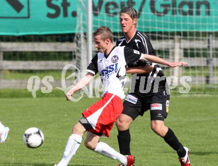 Fussball KFV Cup. SV Kraig gegen SV Spittal/Drau. Harald Stark, (Kraig), Christian Krieber  (Spittal). Kraig, am 28.5.2012.
Foto: Kuess
---
pressefotos, pressefotografie, kuess, qs, qspictures, sport, bild, bilder, bilddatenbank