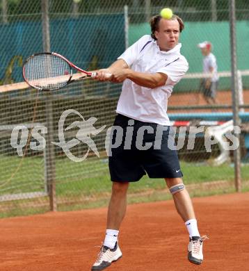 Tennis. Bundesliga. Union Klagenfurt. Michael Schmid. Klagenfurt, 7.6.2012.
Foto: Kuess
---
pressefotos, pressefotografie, kuess, qs, qspictures, sport, bild, bilder, bilddatenbank