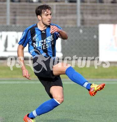 Fussball Kaerntner Liga. Spittal/Drau gegem Drautal. Daniel Trupp (Drautal).  Spittal 8.6.2012
Foto: Kuess

---
pressefotos, pressefotografie, kuess, qs, qspictures, sport, bild, bilder, bilddatenbank